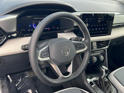 New 2026 Volkswagen Taos S image 10
