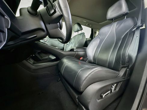 Used 2020 Acura RDX w/ Technology Package FWD image 13