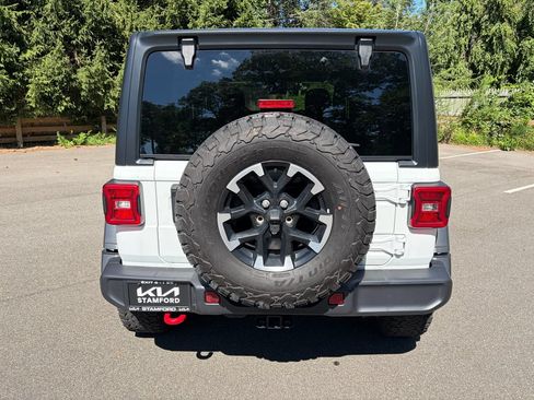 Used 2025 Jeep Wrangler Unlimited Rubicon AWD/4WD image 6