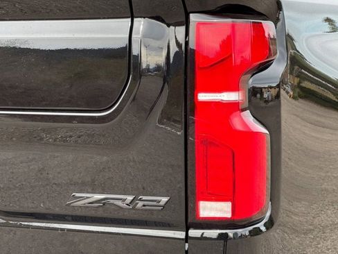 New 2026 Chevrolet Silverado 2500 ZR2 w/ LPO, Dark Essentials Package AWD/4WD image 25