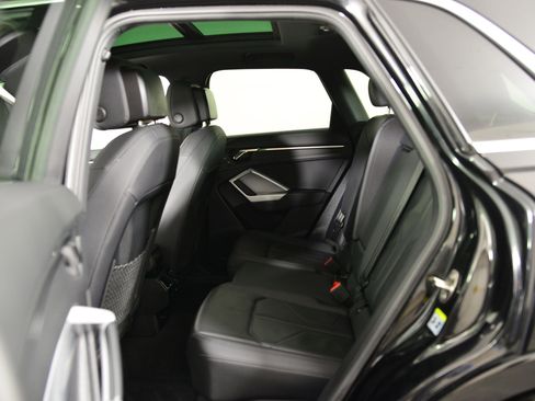 Used 2022 Audi Q3 2.0T Premium image 13