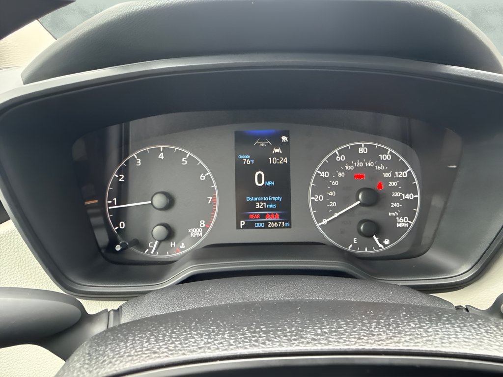 Used 2025 Toyota Corolla LE w/ Convenience Package FWD image 19