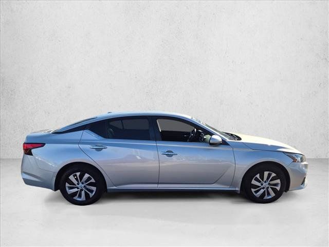 Used 2020 Nissan Altima 2.5 S FWD image 4