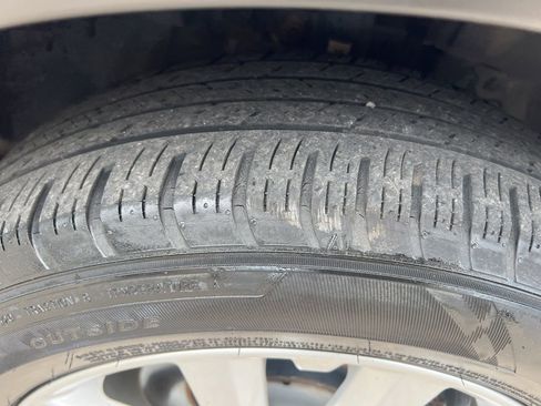 Certified 2021 Nissan Rogue Sport SV image 42