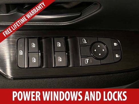 New 2026 Nissan Kicks S w/ Charging Package FWD image 5