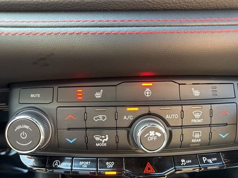 Used 2026 Dodge Durango GT image 21