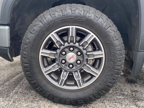 Used 2024 GMC Sierra 1500 AT4 w/ AT4 Carbonpro Edition AWD/4WD image 9
