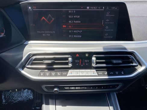 Used 2023 BMW X5 M50i w/ Climate Comfort Package AWD/4WD image 13