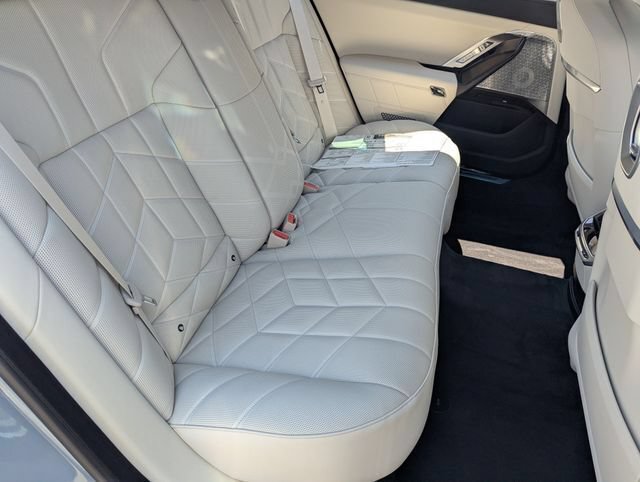 New 2026 BMW 740i w/ Executive Package RWD image 14