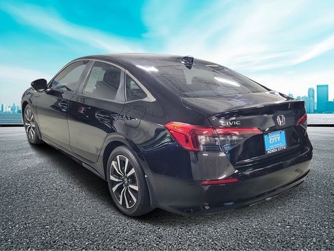Used 2024 Honda Civic EX image 3