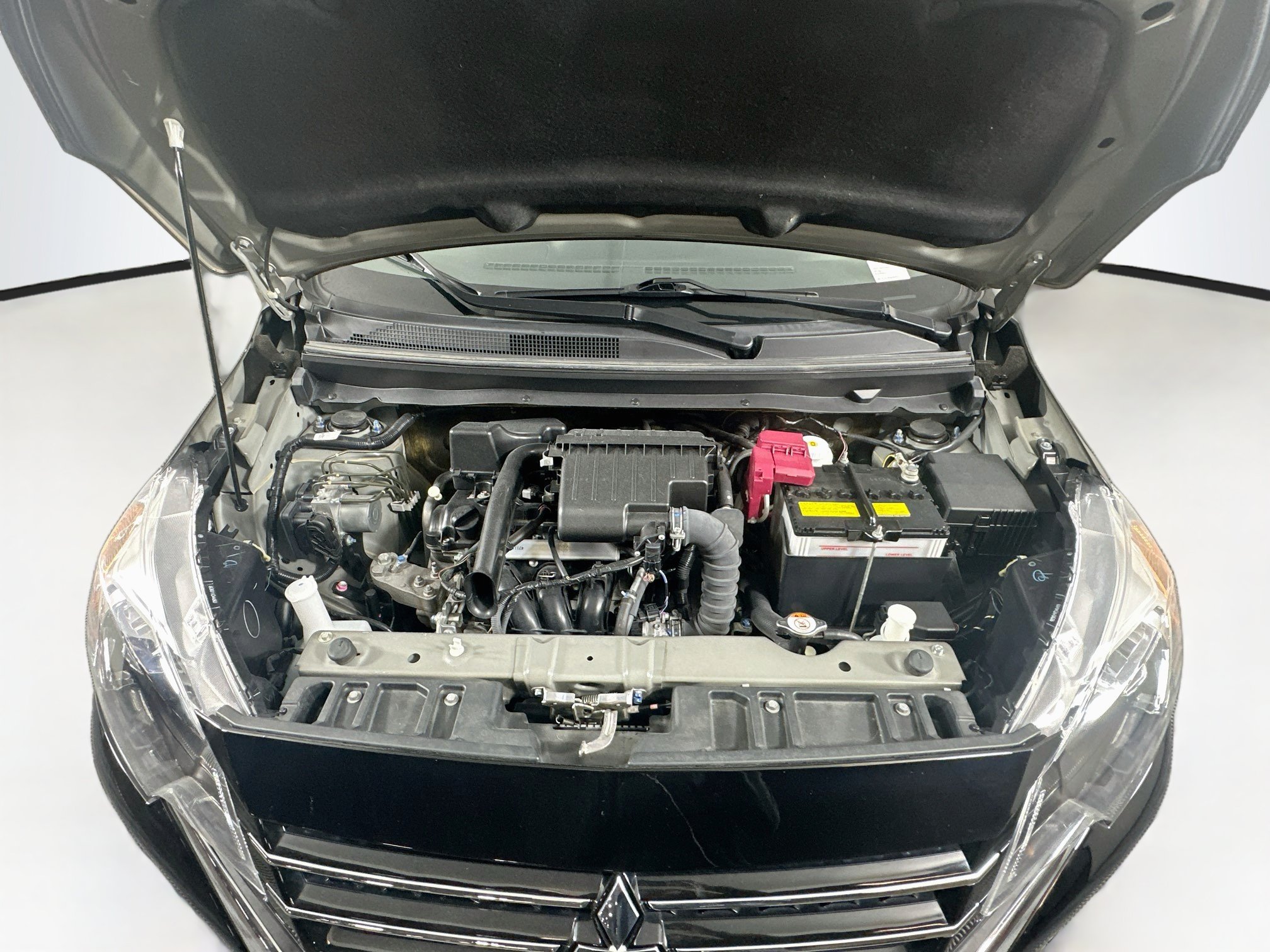 Used 2024 Mitsubishi Mirage ES FWD image 30