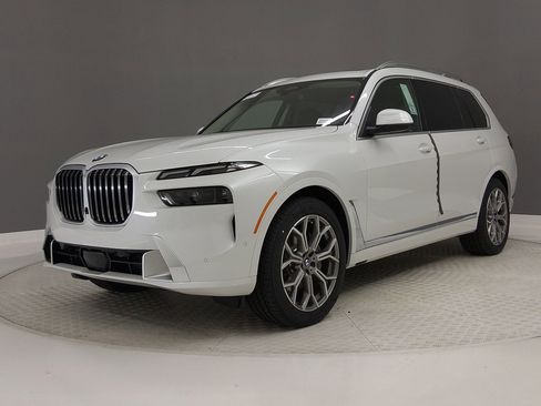 New 2026 BMW X7 xDrive40i image 33