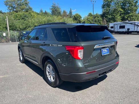 Used 2022 Ford Explorer XLT w/ Class IV Trailer Tow Package AWD/4WD image 5