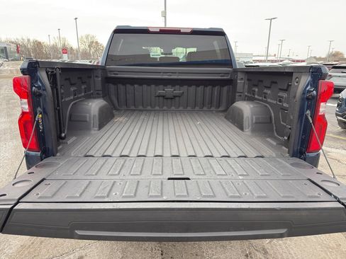 Used 2023 Chevrolet Silverado 1500 RST image 9