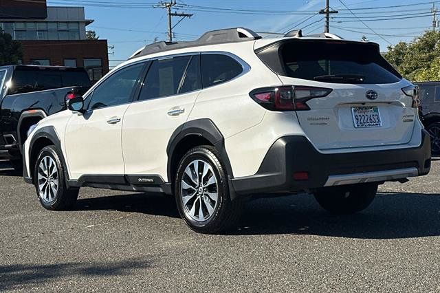 Used 2023 Subaru Outback Touring XT AWD/4WD image 5