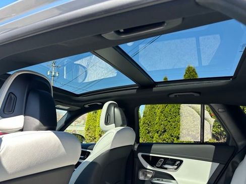 Used 2026 Mercedes-Benz GLC 300 4MATIC image 36