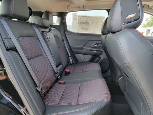 New 2025 Nissan Kicks SR w/ SR Premium Package AWD/4WD image 18