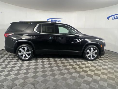 Certified 2023 Chevrolet Traverse LT w/ LT Premium Package AWD/4WD image 10