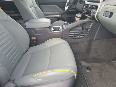 Used 2024 Toyota Tacoma 4x4 Double Cab Hybrid image 12