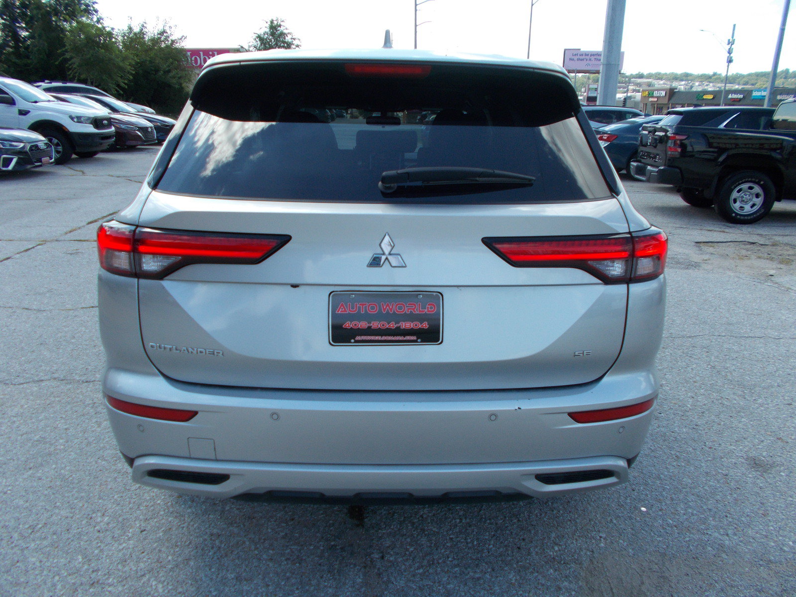 Used 2024 Mitsubishi Outlander SE FWD image 6