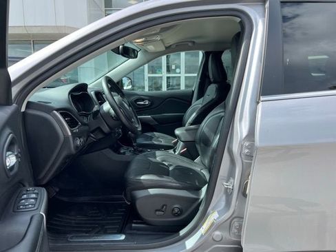 Certified 2020 Jeep Cherokee Limited AWD/4WD image 9