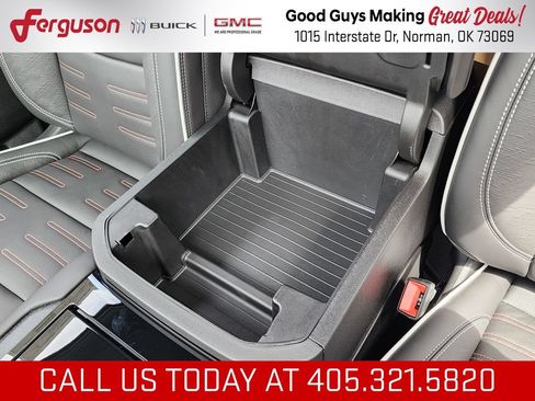 New 2026 GMC Yukon AT4 Ultimate AWD/4WD image 38