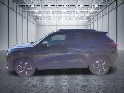 Used 2023 Chevrolet TrailBlazer RS w/ Sun and Liftgate Package AWD/4WD image 8