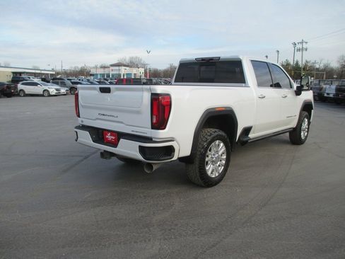 Used 2022 GMC Sierra 2500 Denali w/ Denali Ultimate Package image 4