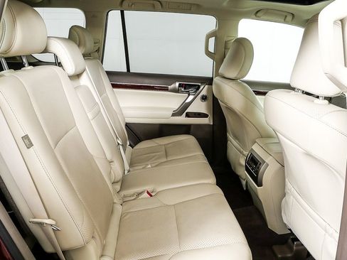 Used 2018 Lexus GX 460 Luxury image 20