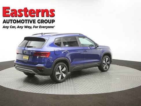 Used 2024 Volkswagen Taos S AWD/4WD image 39