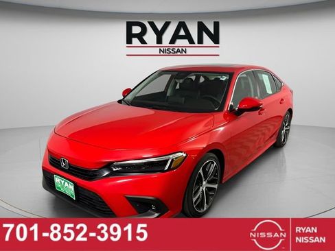 Used 2024 Honda Civic Touring image 10