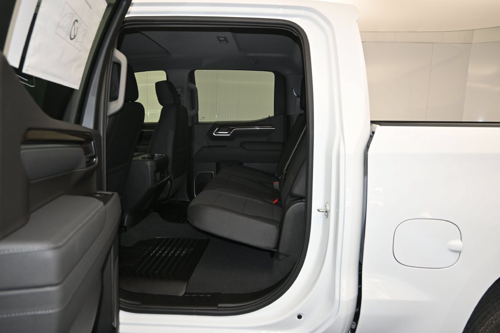 New 2026 Chevrolet Silverado 1500 RST w/ Safety Package AWD/4WD image 23
