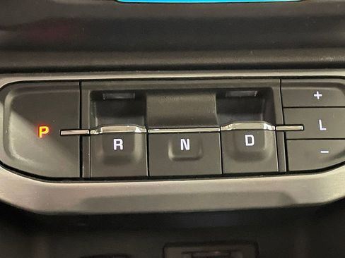 Used 2022 GMC Acadia SLT w/ Elevation Edition image 35