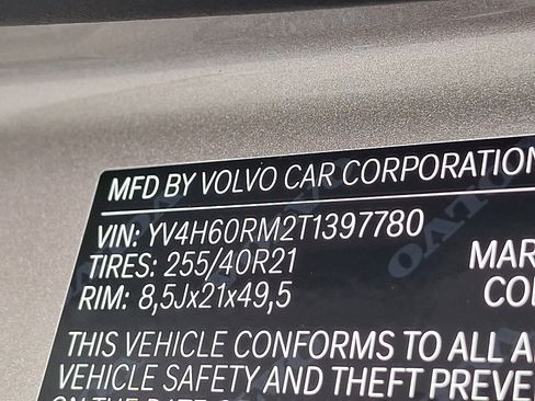 New 2026 Volvo XC60 T8 Ultra w/ Protection Package Premier image 20