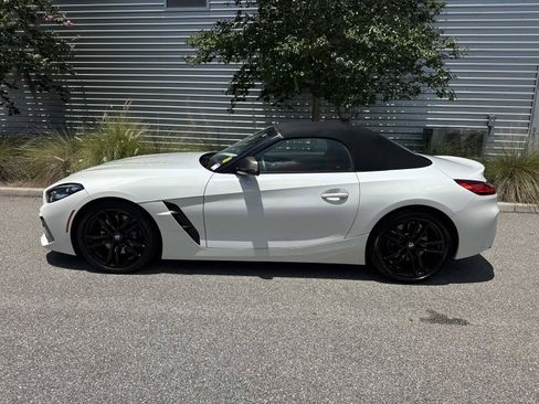 Used 2020 BMW Z4 M40i w/ Executive Package RWD image 2