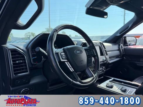 Used 2019 Ford Expedition Limited w/ Equipment Group 303A AWD/4WD image 3