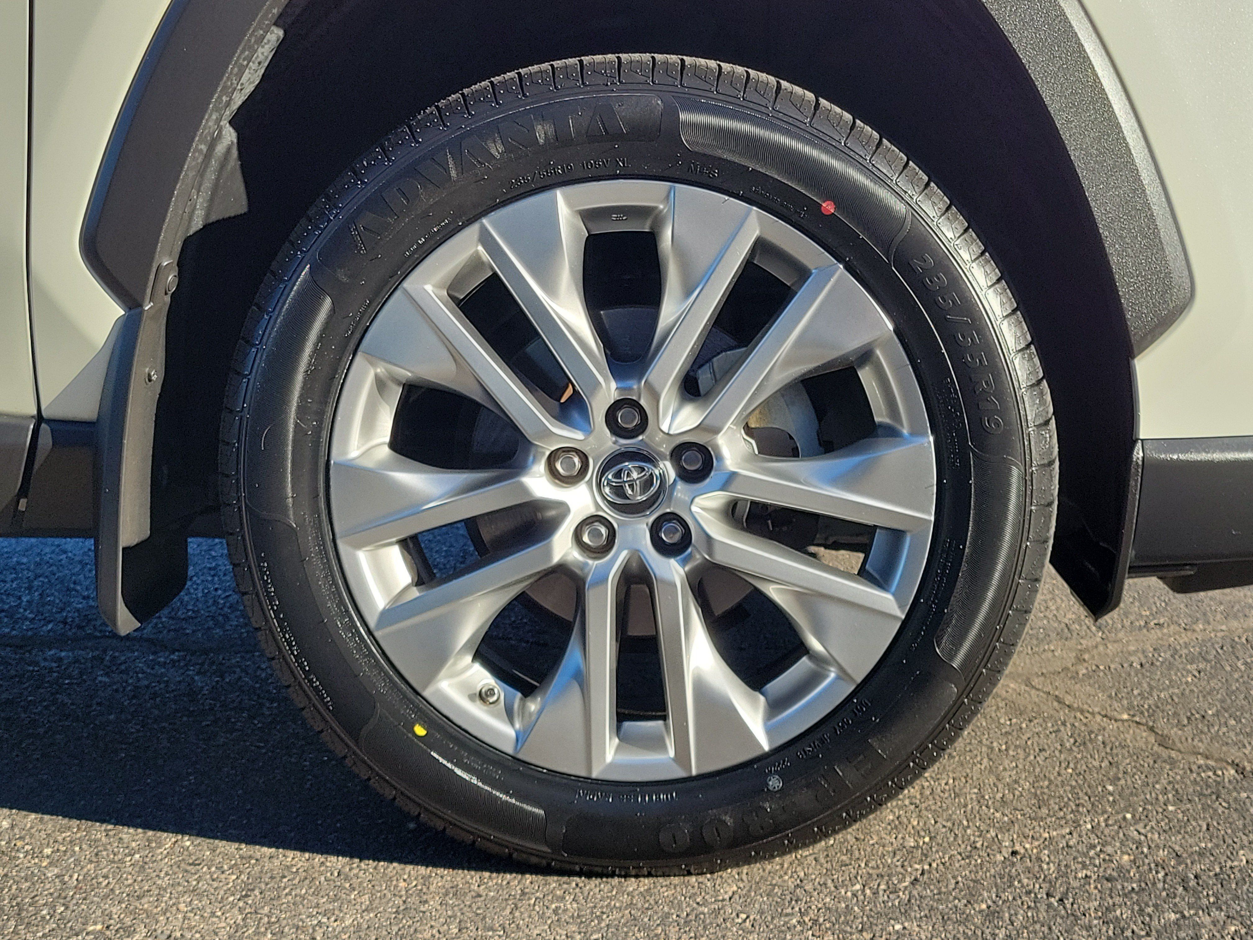 Used 2019 Toyota RAV4 Limited w/ All Weather Liner Package AWD/4WD image 5