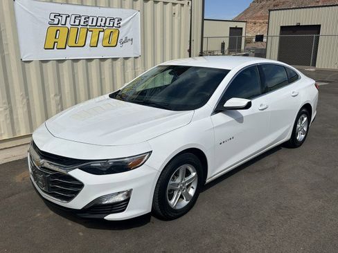 Used 2020 Chevrolet Malibu LS w/ Driver Confidence Package II FWD image 1