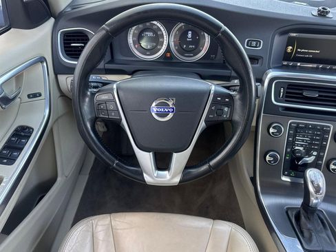 Used 2013 Volvo S60 T5 image 29