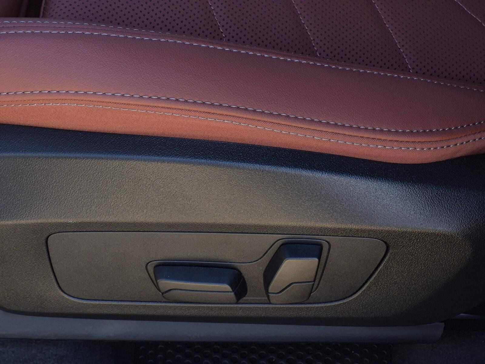 Certified 2026 BMW X1 M35i AWD/4WD image 15