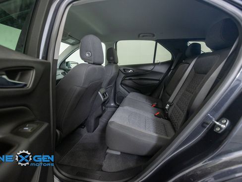 Used 2022 Chevrolet Equinox LT FWD image 26