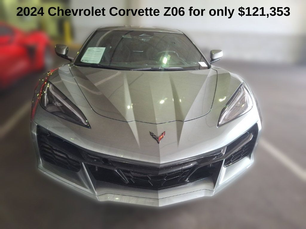 Used 2024 Chevrolet Corvette Z06 RWD image 4