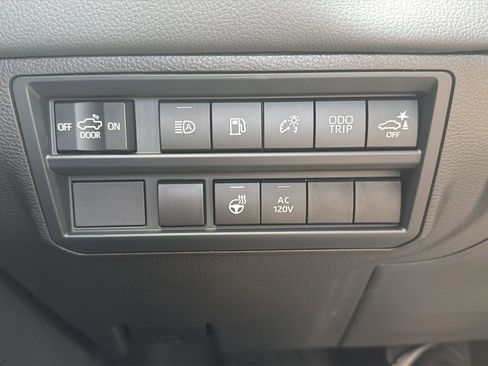 New 2026 Toyota Tundra Limited AWD/4WD image 16