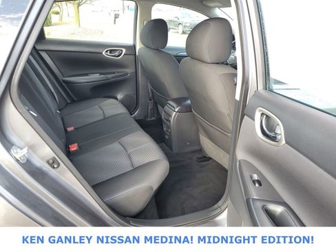 Used 2018 Nissan Sentra SR w/ SR Midnight Edition Package image 45