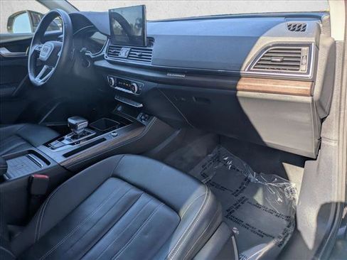 Used 2021 Audi Q5 Premium Plus w/ Premium Plus Package image 20