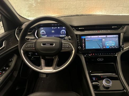 New 2026 Jeep Grand Cherokee Limited AWD/4WD image 23