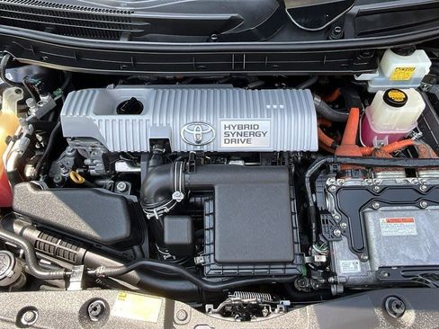 Used 2012 Toyota Prius Two image 22