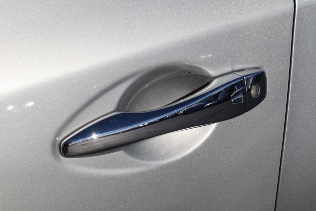 Used 2015 Nissan Altima 2.5 SL w/ Moonroof Package FWD image 24