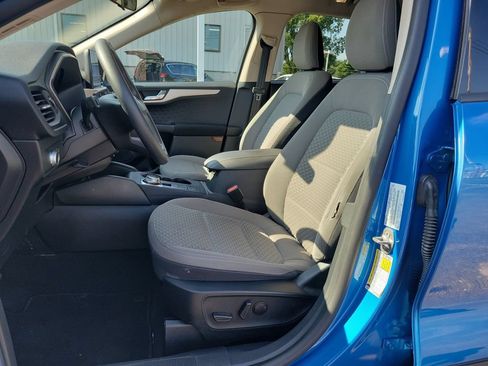 Used 2020 Ford Escape SE FWD image 19
