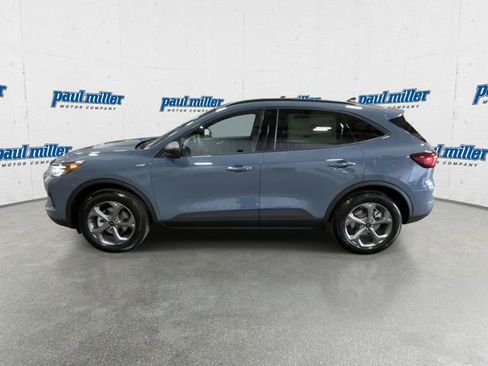New 2026 Ford Escape ST-Line w/ Cold Weather Package AWD/4WD image 7